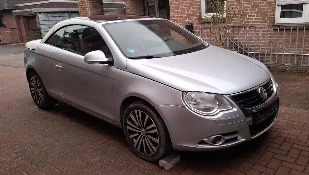 Occasion VW Eos 116 PK (85 kW) 2006 Zilver Cabriolet