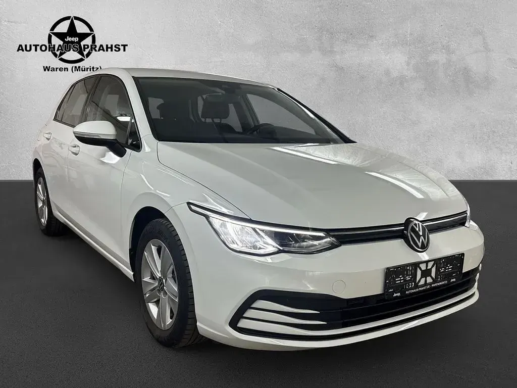 Gebraucht VW Golf VIII 131 PS (96 kW) 2022 Limousine