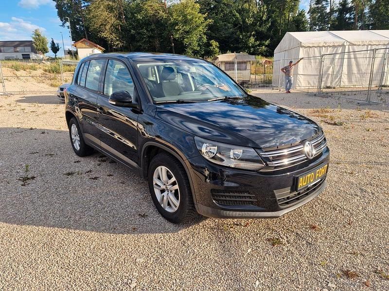 Schwarz Gebraucht 2014 VW Tiguan Trendline SUV | 12.900 € (Fairer Preis) - Bild 1/4