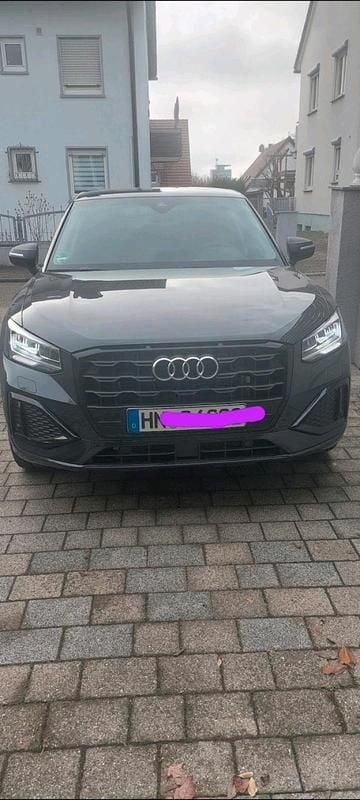 Andere farben Gebraucht 2023 Audi Q2 Advanced SUV | 25.700 € (Guter Preis) - Bild 1/4