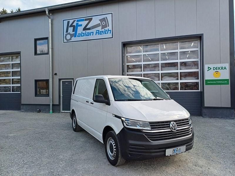 Second-hand VW Transporter 150 CP (110 kW) 2020 Alb Van