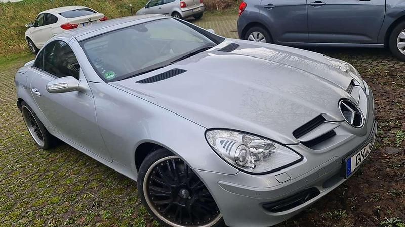 Silber Gebraucht 2006 Mercedes SLK280 Cabrio | 12.500 € (Fairer Preis) - Bild 1/4