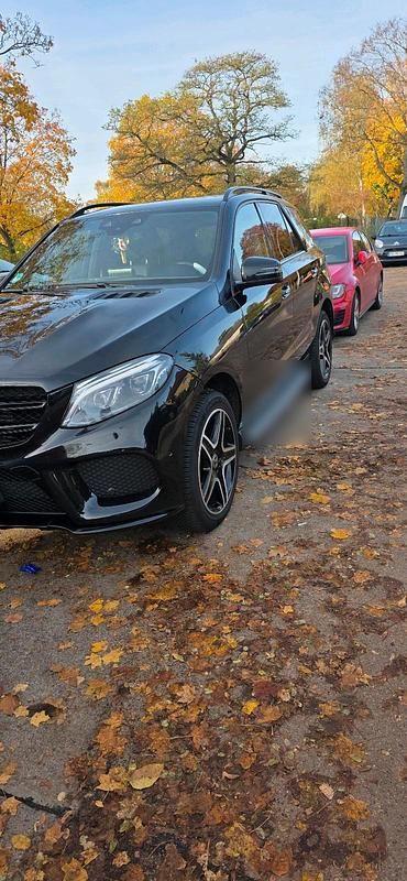 Gebraucht Mercedes GLE350 258 PS (189 kW) 2017 Schwarz Limousine