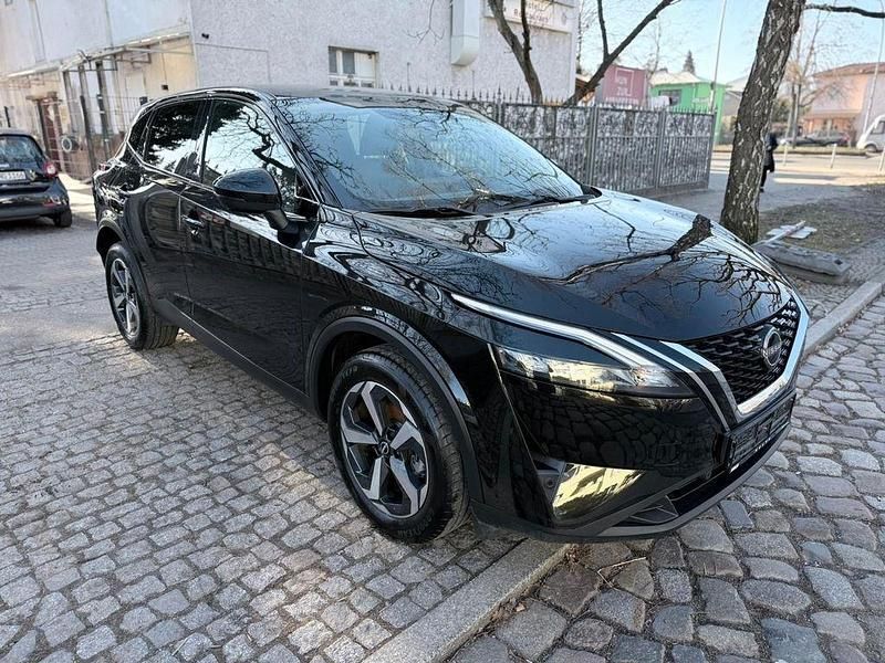 Gebraucht Nissan Qashqai N-Connecta 140 PS (102 kW) 2023 Schwarz SUV