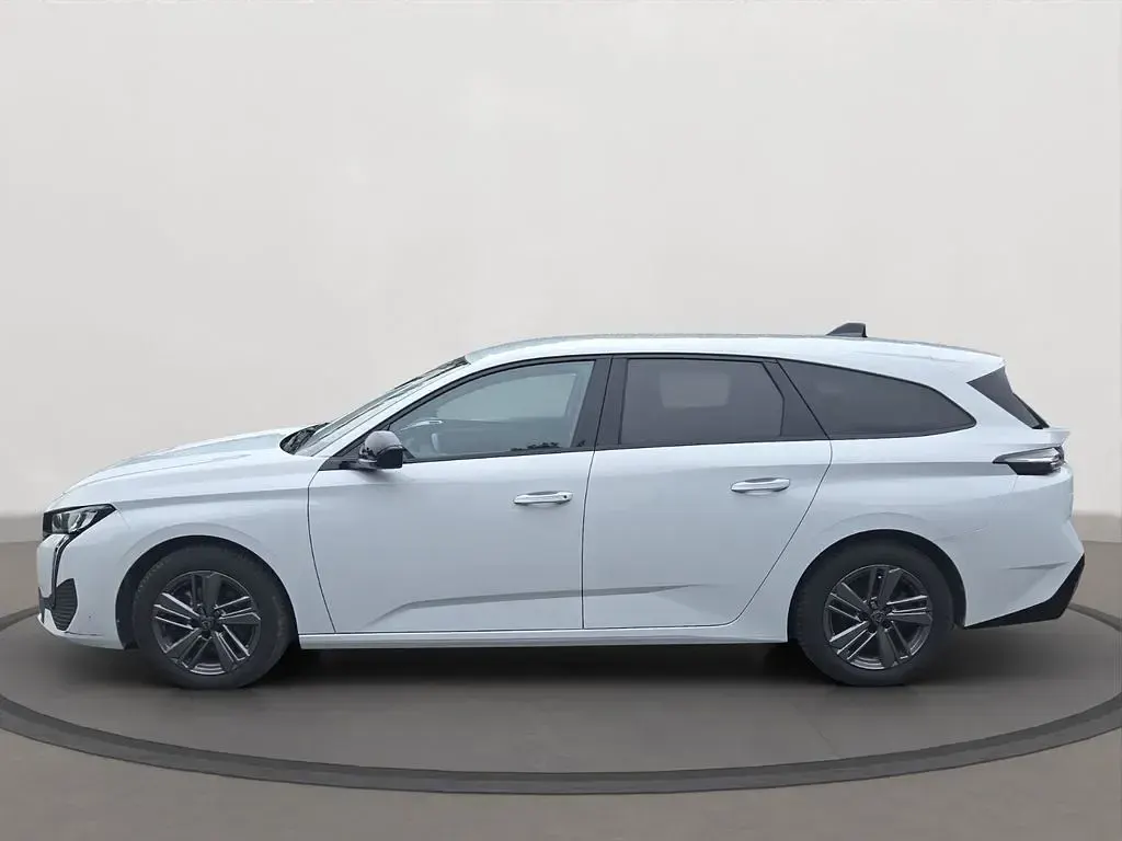Gebraucht Peugeot 308 SW Allure 131 PS (96 kW) 2024 Weiß Kombi