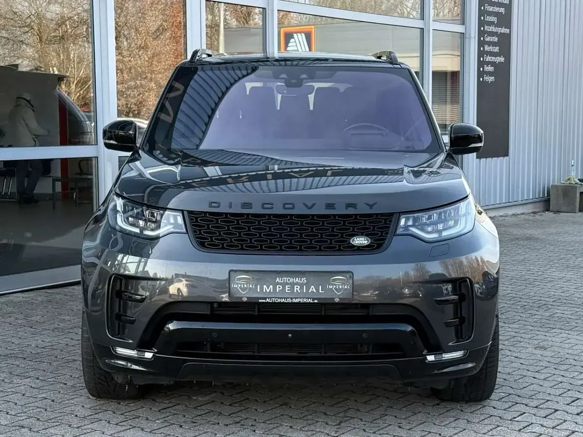 Second-hand Land Rover Discovery 5 Dynamic 306 CP (225 kW) 2019 Gri SUV
