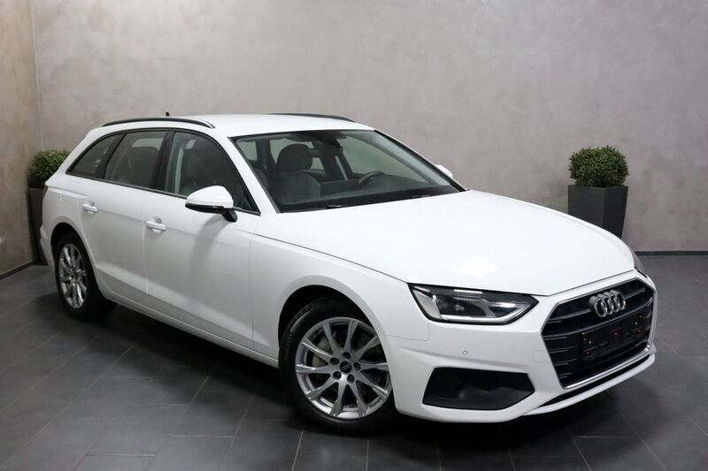 Gebraucht Audi A4 Ambiente 204 PS (150 kW) 2022 Weiß Kombi