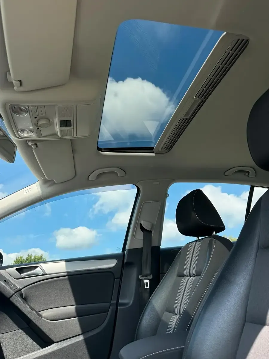 Gebraucht VW Golf VII Match 105 PS (77 kW) 2012 Blau Limousine