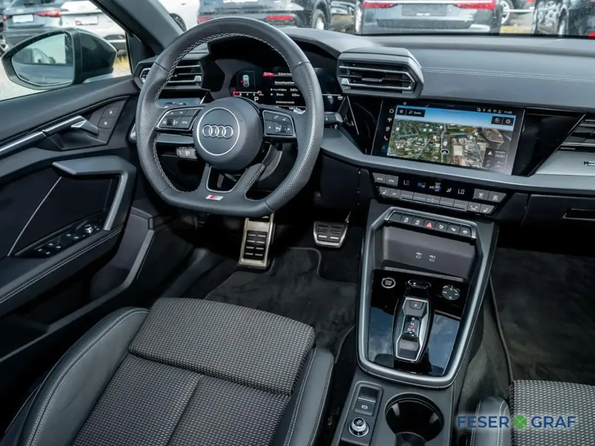 Gebraucht Audi A3 S-Line 150 PS (110 kW) 2025 Daytonagrau perleffekt Limousine