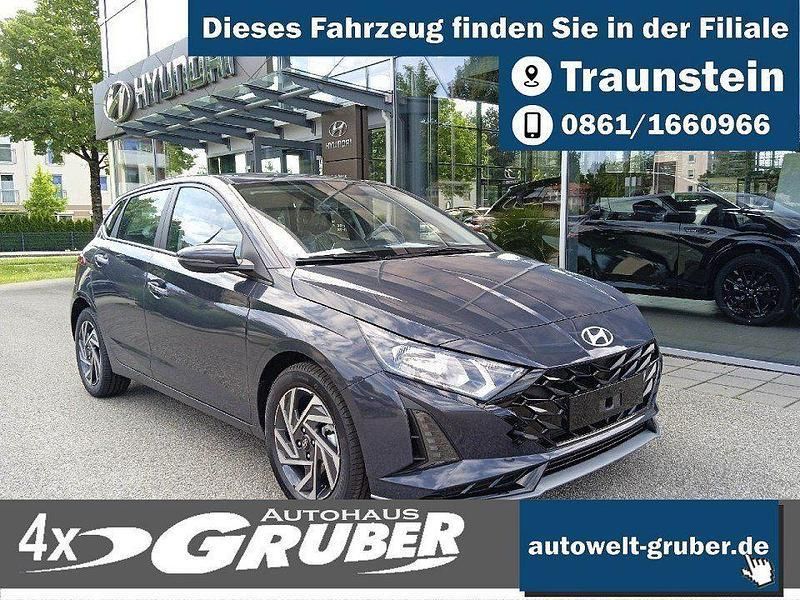 Grau Neu 2025 Hyundai i20 Trend Limousine | 21.999 € (Fairer Preis) - Bild 1/4