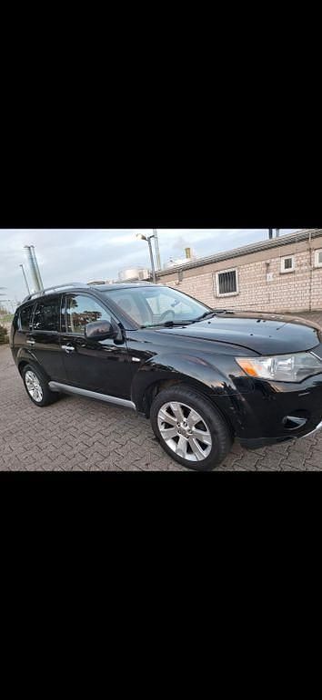 Gebraucht Mitsubishi Outlander Instyle 156 PS (114 kW) 2008 Schwarz SUV
