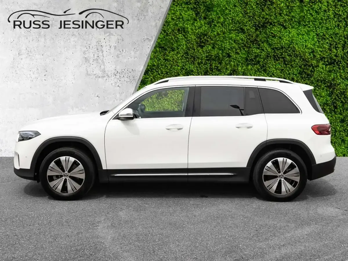 Gebraucht Mercedes EQB350 Progressive 214 kW (292 PS) 2024 Polarweiß SUV