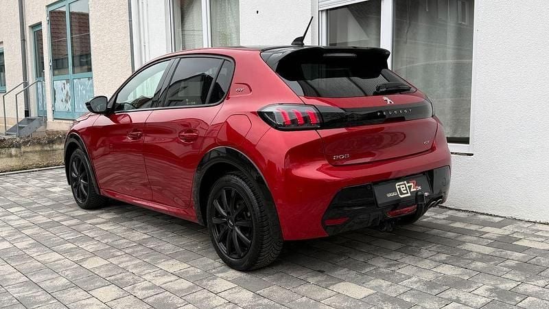 Gebraucht Peugeot 208 GT 131 PS (96 kW) 2022 Rot Kleinwagen