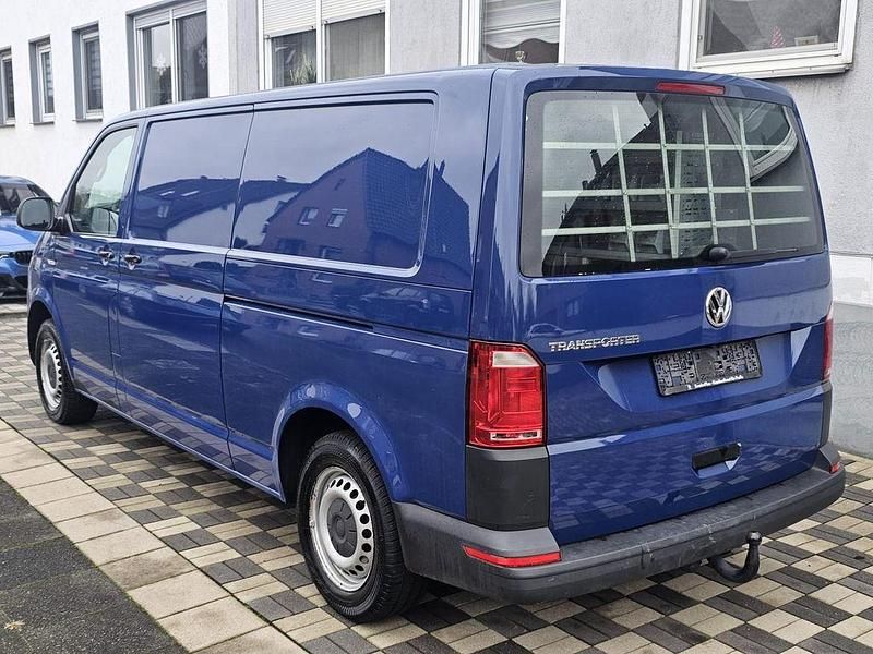 Gebraucht VW Transporter 150 PS (110 kW) 2019 Blau Van