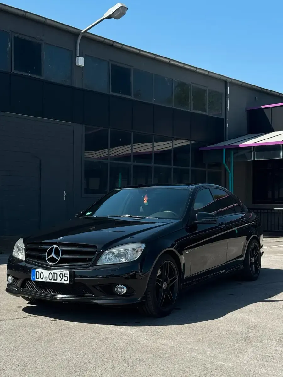 Gebraucht Mercedes 350 Avantgarde 264 PS (194 kW) 2009 Schwarz Limousine