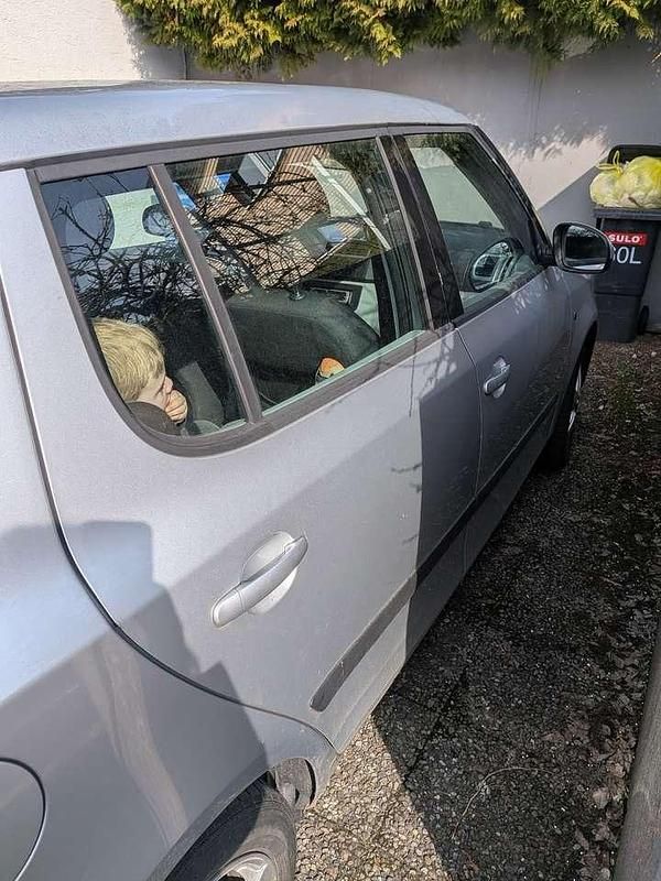 Gebraucht Skoda Fabia Ambiente 86 PS (63 kW) 2008 Grau Kleinwagen