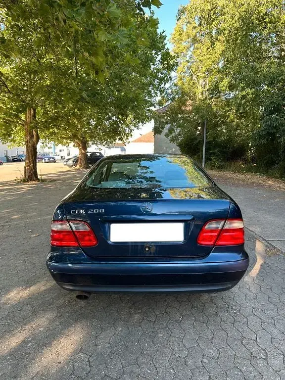 Gebraucht Mercedes CLK200 136 PS (100 kW) 1998 Blau Coupé
