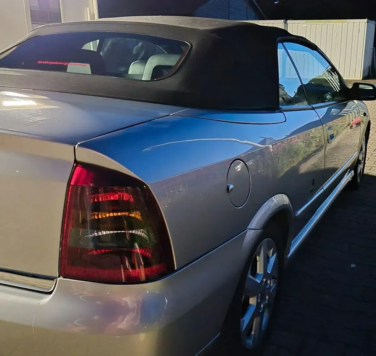 Gebraucht Opel Astra 125 PS (91 kW) 2001 Silber Cabrio