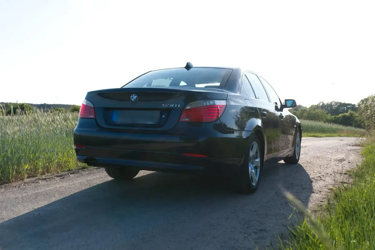 Używany BMW 530 272 KM (200 kW) 2008 Niebieski Sedan/Limuzyna