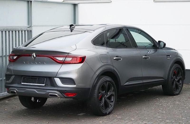 Gebraucht Renault Arkana Bose Edition 140 PS (102 kW) 2021 Grau SUV