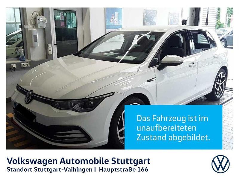 Pure white Gebraucht 2021 VW Golf VIII Limousine | 21.330 € (Guter Preis) - Bild 1/4