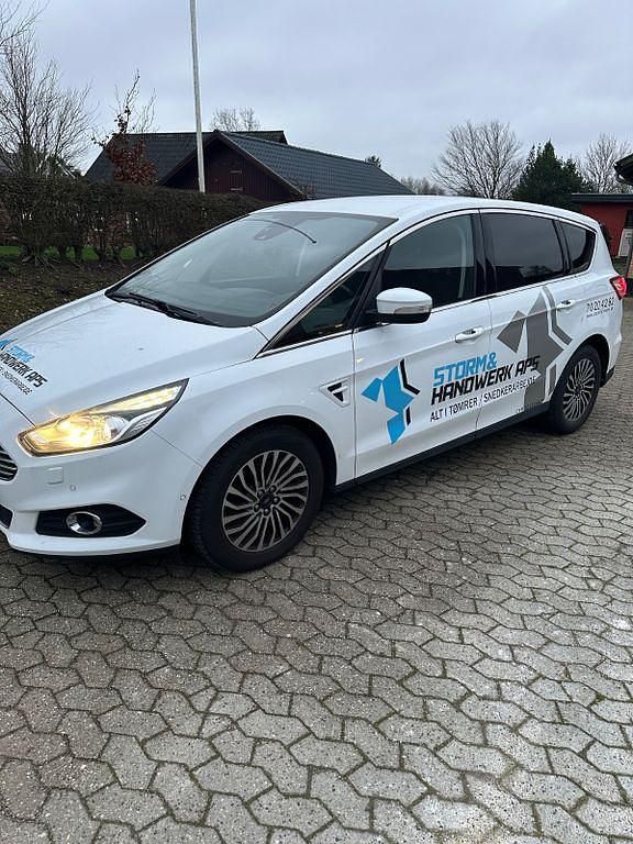 Gebraucht Ford S-MAX Titanium 190 PS (139 kW) 2019 Van / Kleinbus