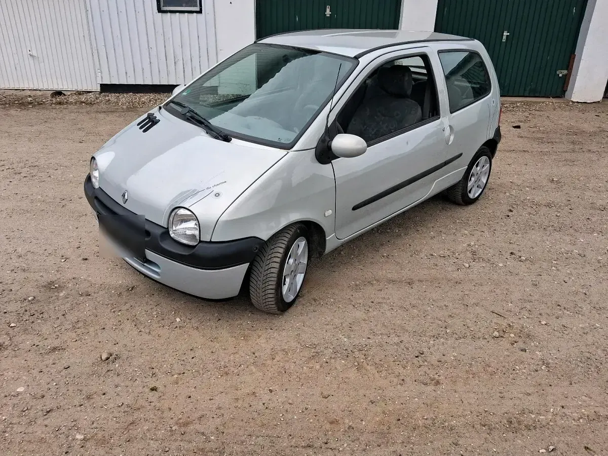Gebraucht Renault Twingo 58 PS (42 kW) 2008 Silber Kleinwagen