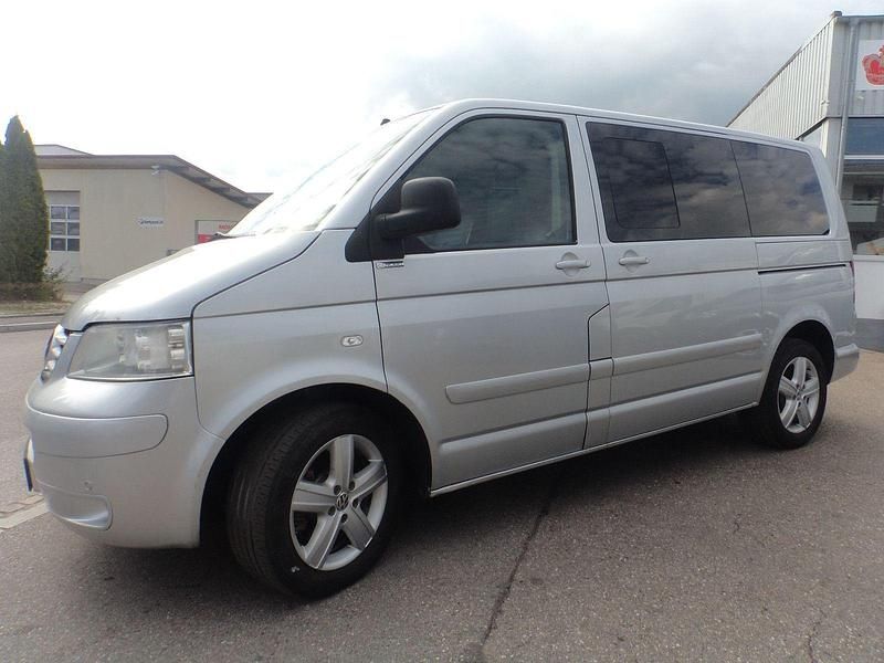 Gebraucht VW Multivan 174 PS (127 kW) 2007 Silber Van