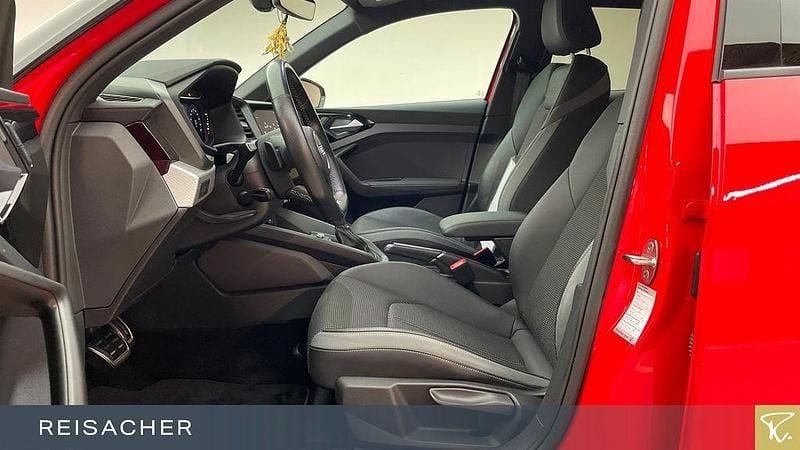 Gebraucht Audi A1 S-Line 150 PS (110 kW) 2022 Rot SUV