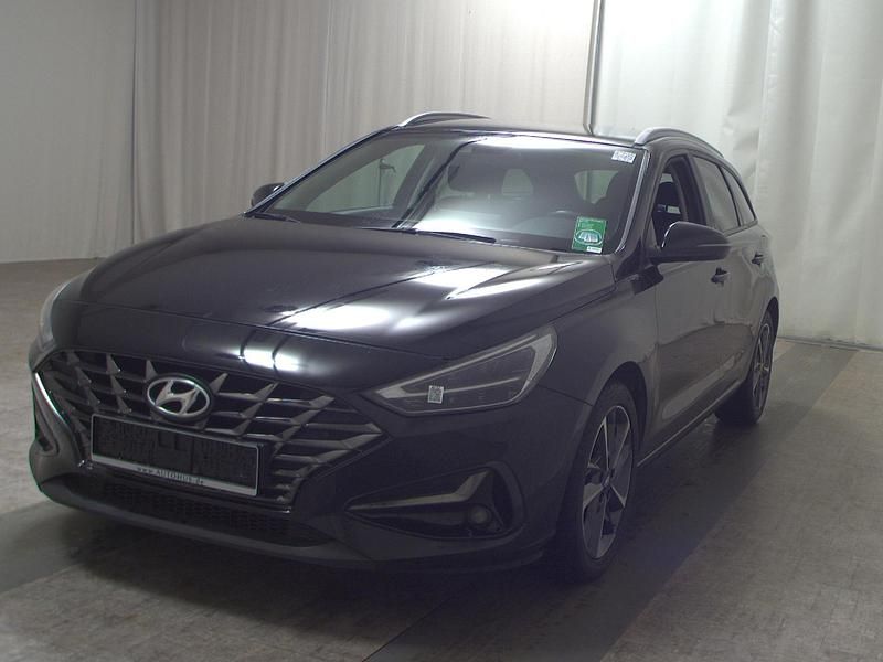 Gebraucht Hyundai i30 Edition 30+ 120 PS (88 kW) 2021 Schwarz Kombi
