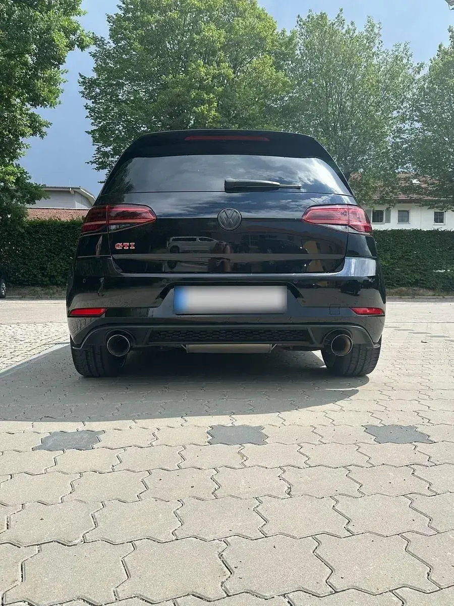 Gebraucht VW Golf VII GTI 245 PS (180 kW) 2018 Schwarz Limousine