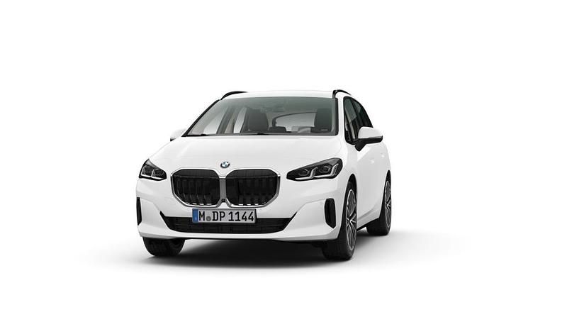 Alpinweiss iii (weiß) Gebraucht 2023 BMW 218 Active Tourer Performance Van / Kleinbus | 25.950 € (Superpreis) - Bild 1/4