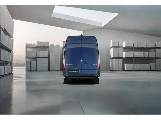 Używany Mercedes Sprinter 150 KM (110 kW) 2025 Andere Van