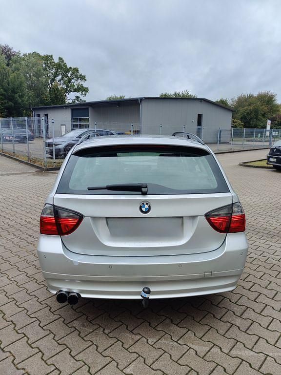 Gebraucht BMW 325 M Sport 218 PS (160 kW) 2006 Silber Kombi