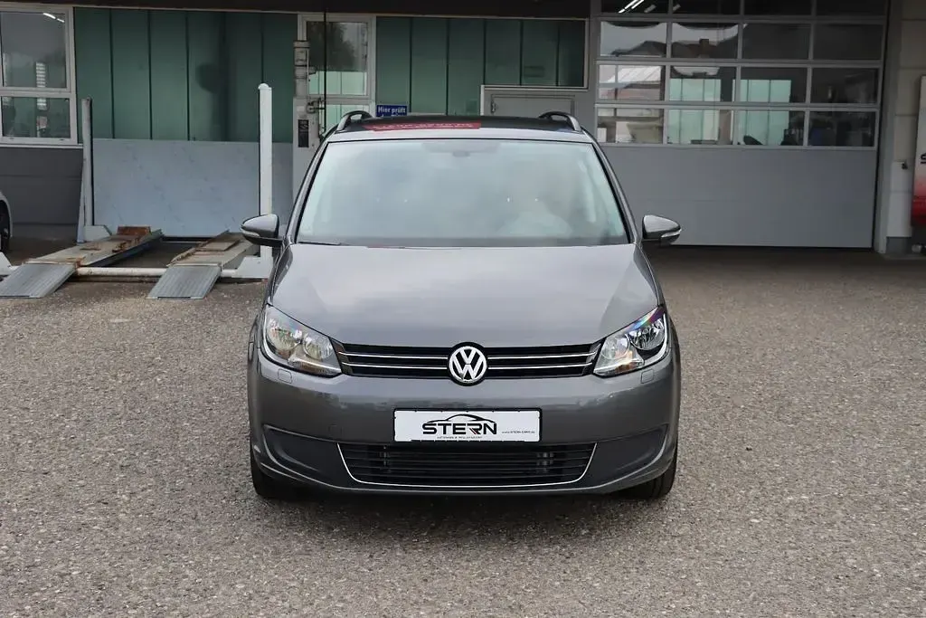Gebraucht VW Touran Comfortline 140 PS (102 kW) 2011 Pepper grey Van / Kleinbus