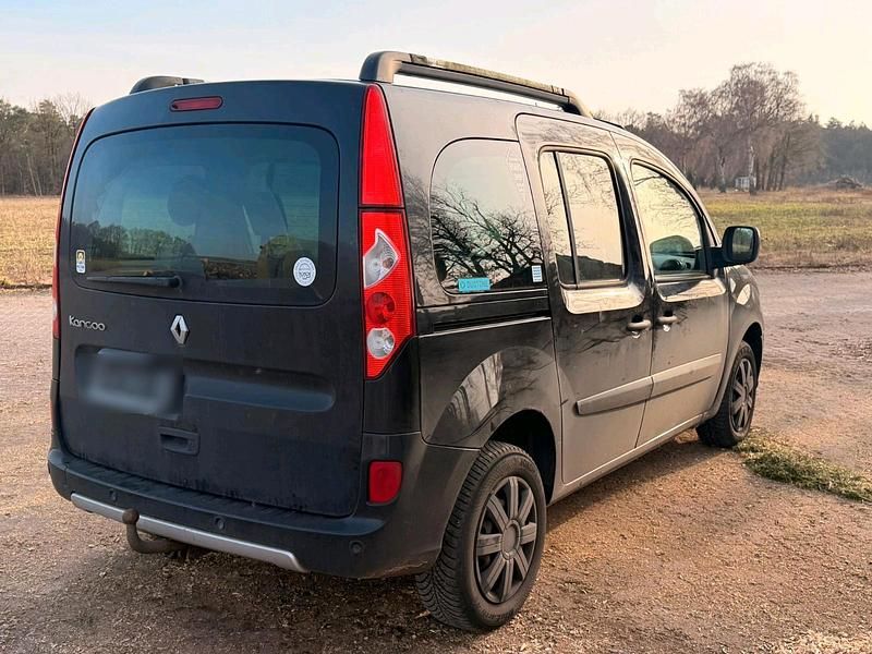 Usado Renault Kangoo 2010 Preto Carrinha