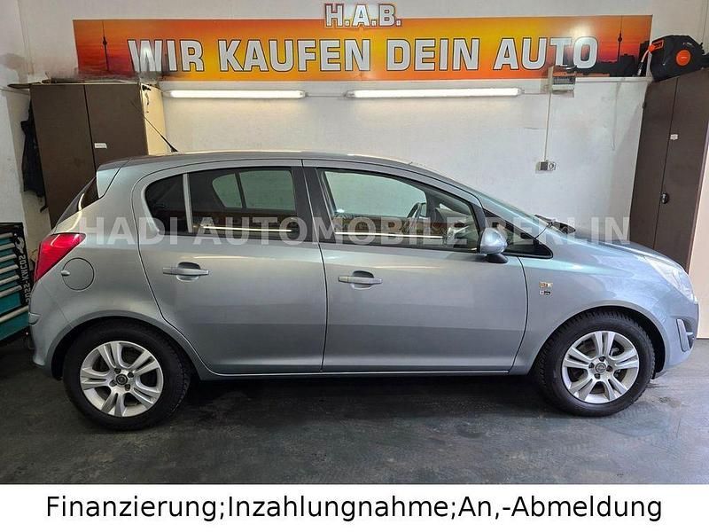 Gebraucht Opel Corsa 69 PS (50 kW) 2012 Grau Kleinwagen