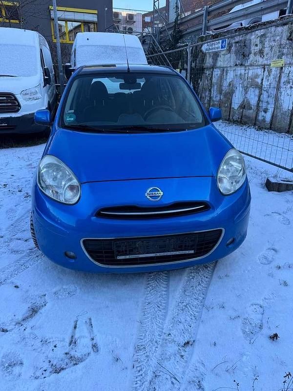 Gebraucht Nissan Micra Tekna 98 PS (72 kW) 2011 Active blue metallic Kleinwagen