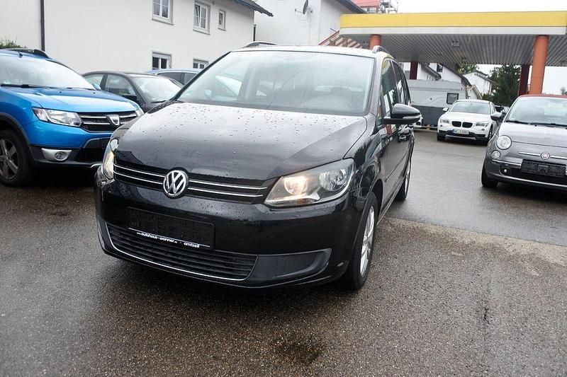 Schwarz Gebraucht 2011 VW Touran Comfortline Van / Kleinbus | 7.999 € (Fairer Preis) - Bild 1/4
