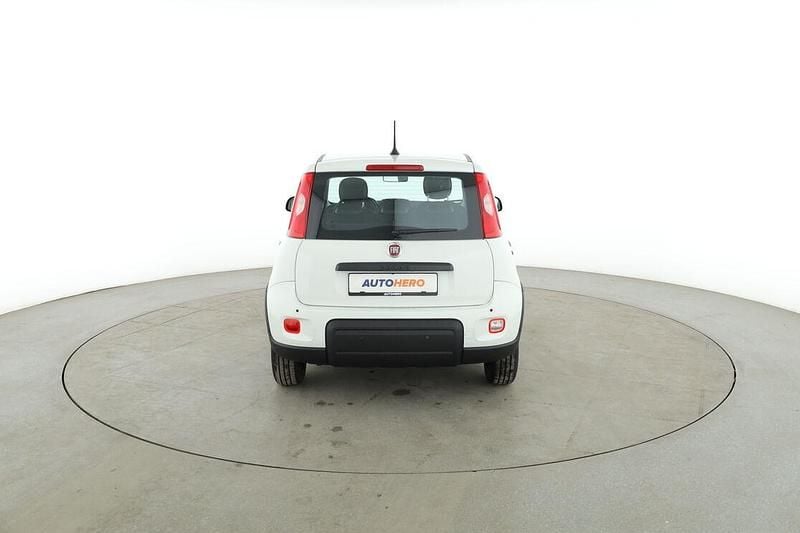 Neu Fiat Panda Cross Cross 71 PS (52 kW) 2025 Weiß Kleinwagen