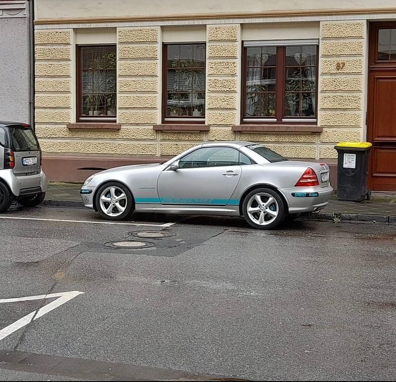 Gebraucht Mercedes SLK200 163 PS (119 kW) 2003 Silber Cabrio