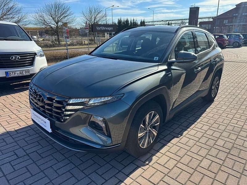 Gebraucht Hyundai Tucson Select 150 PS (110 kW) 2022 Amazon grey SUV