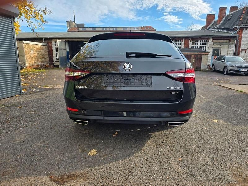 Gebraucht Skoda Superb Style 280 PS (205 kW) 2015 Schwarz Kombi