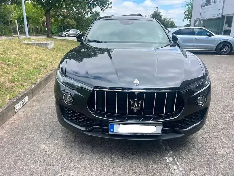 Gebraucht Maserati Levante 275 PS (202 kW) 2019 Schwarz SUV