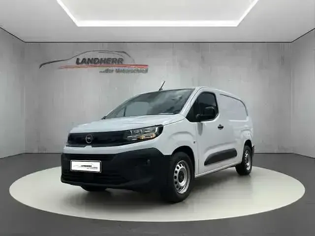Gebraucht Opel Combo Edition 131 PS (96 kW) 2025 Weiß Van / Kleinbus