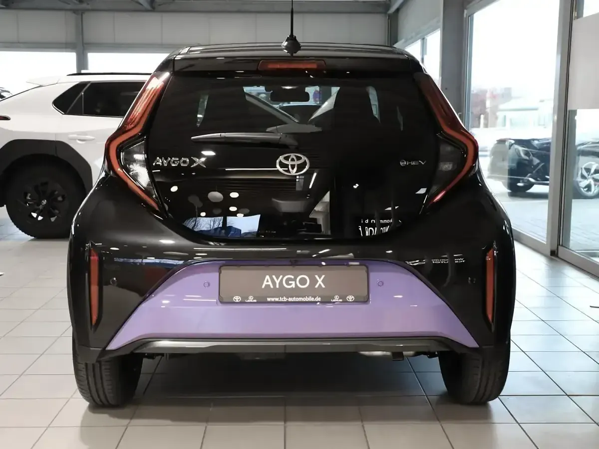Gebraucht Toyota Aygo X Lounge 116 PS (85 kW) 2026 Andere SUV