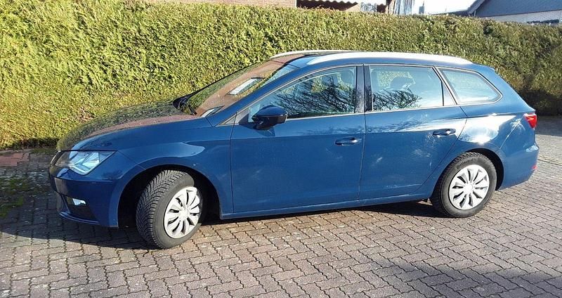 Gebraucht Seat Leon Style 131 PS (96 kW) 2019 Blau Kombi