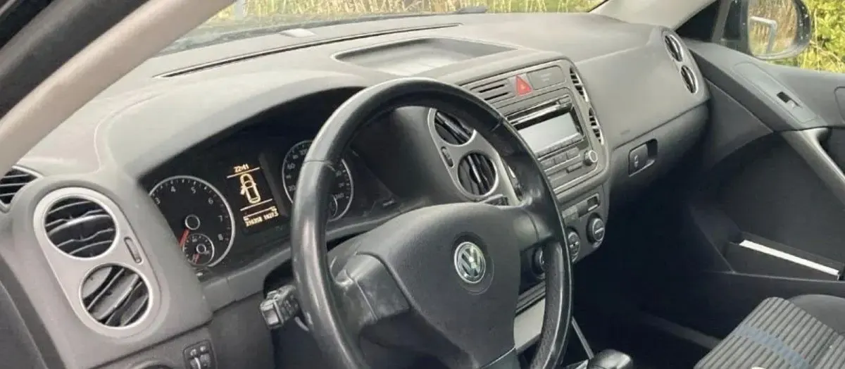 Gebraucht VW Tiguan Sportline 170 PS (125 kW) 2009 Schwarz SUV