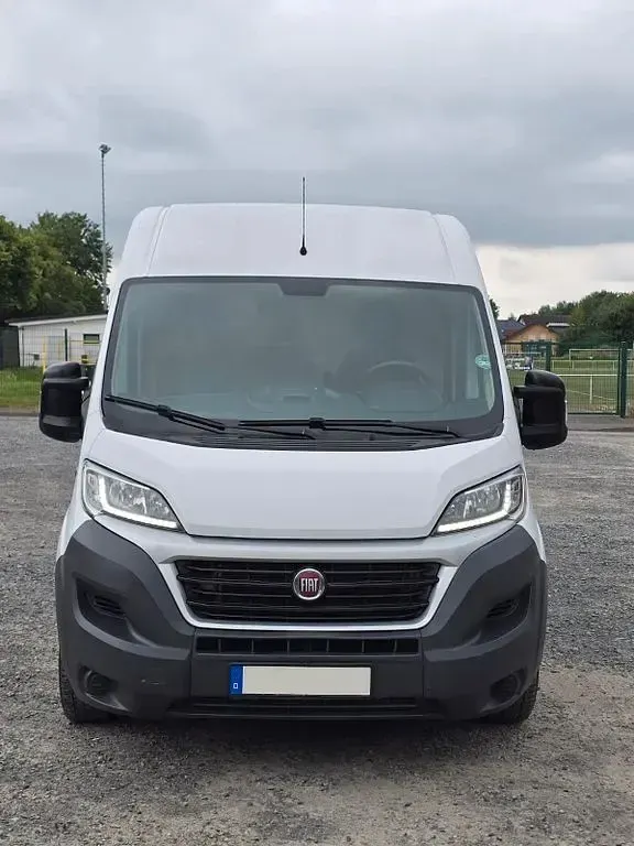 Gebraucht Fiat Ducato 150 PS (110 kW) 2018 Weiß Van