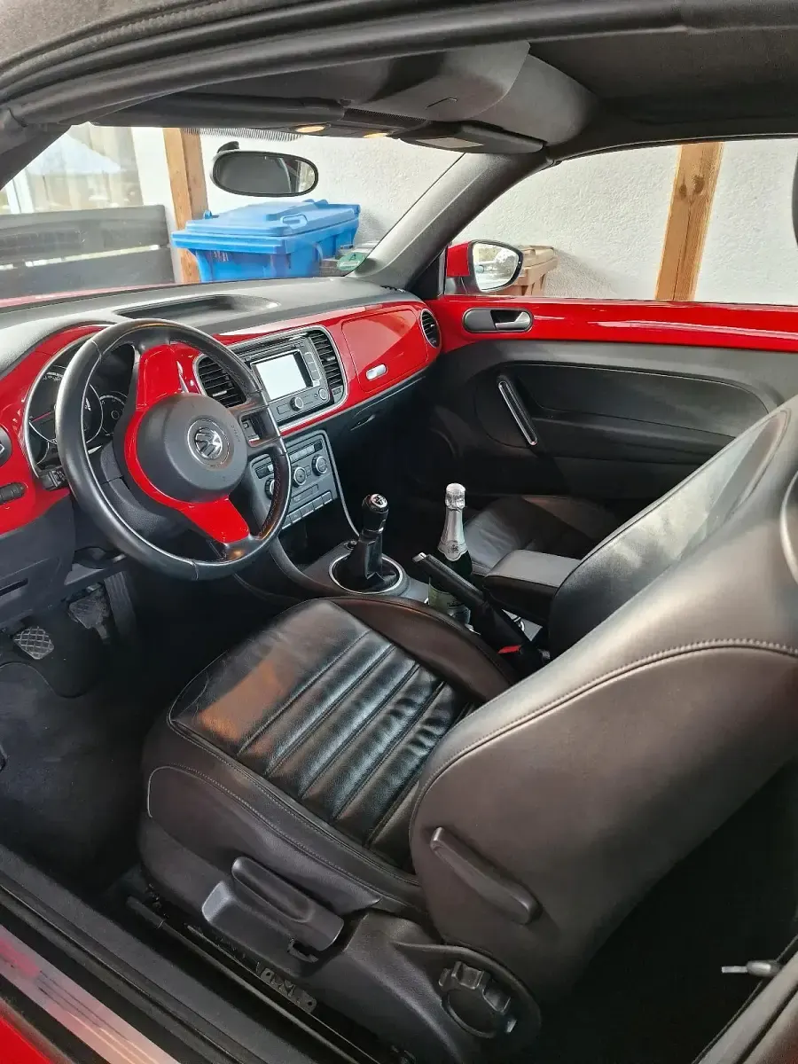 Gebraucht VW Beetle 105 PS (77 kW) 2013 Rot Kleinwagen